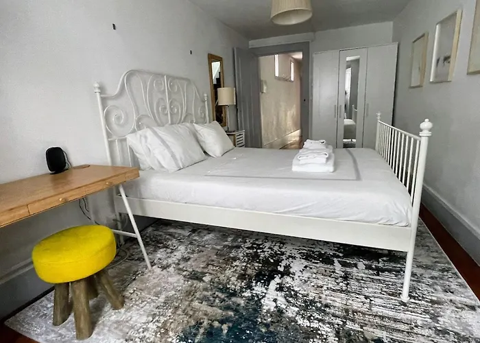 Casa Santa Luzia - Historic Centre *